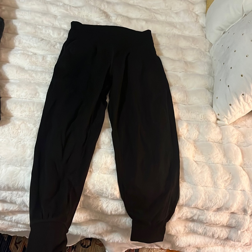Colorful Koala black joggers with pockets